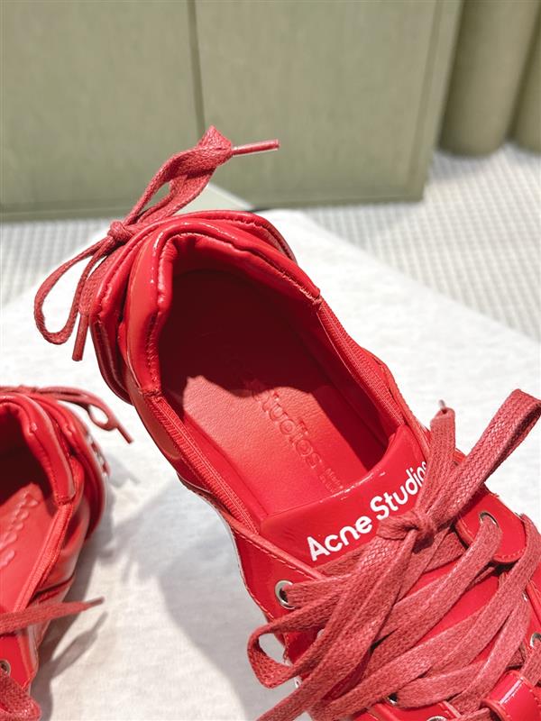 20251127165610854 310